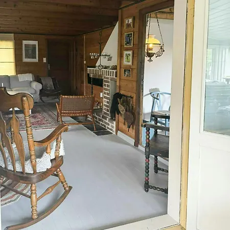 Traditional With Fjord Views In Ferienhaus *