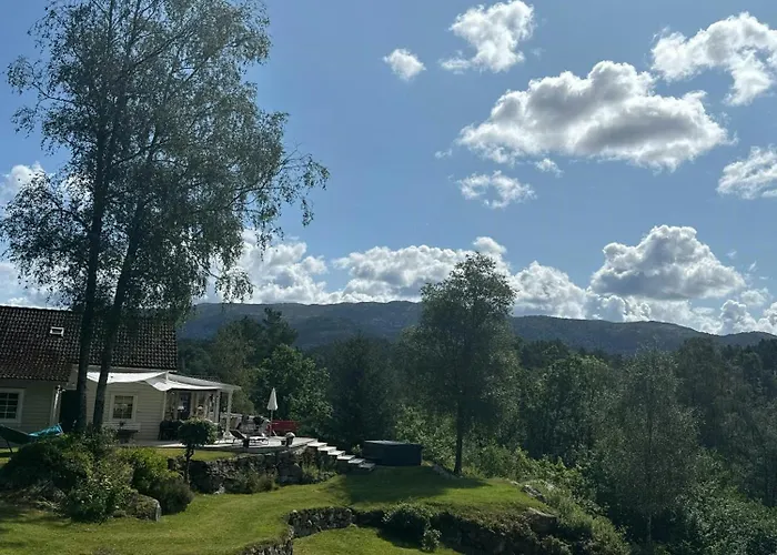 Ferienhaus Traditional With Fjord Views In *